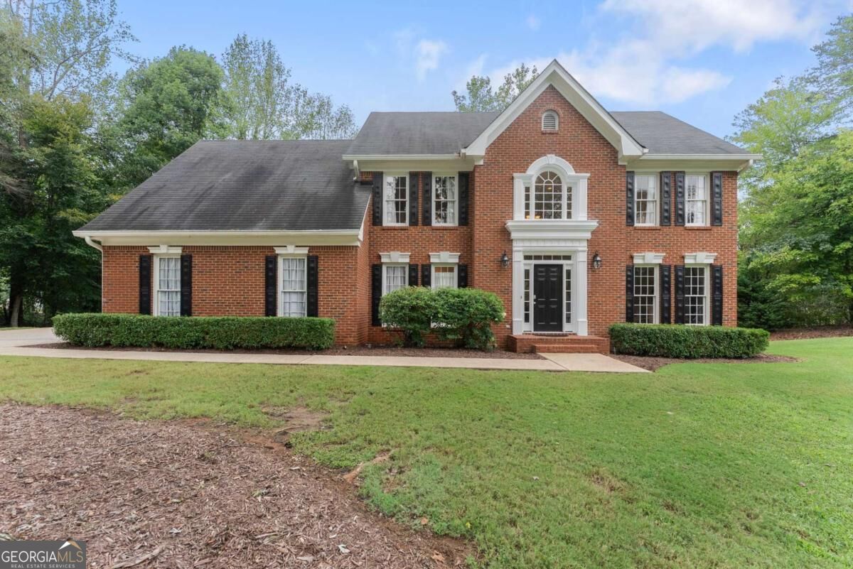 4649 Windsor Drive Property Photo 1