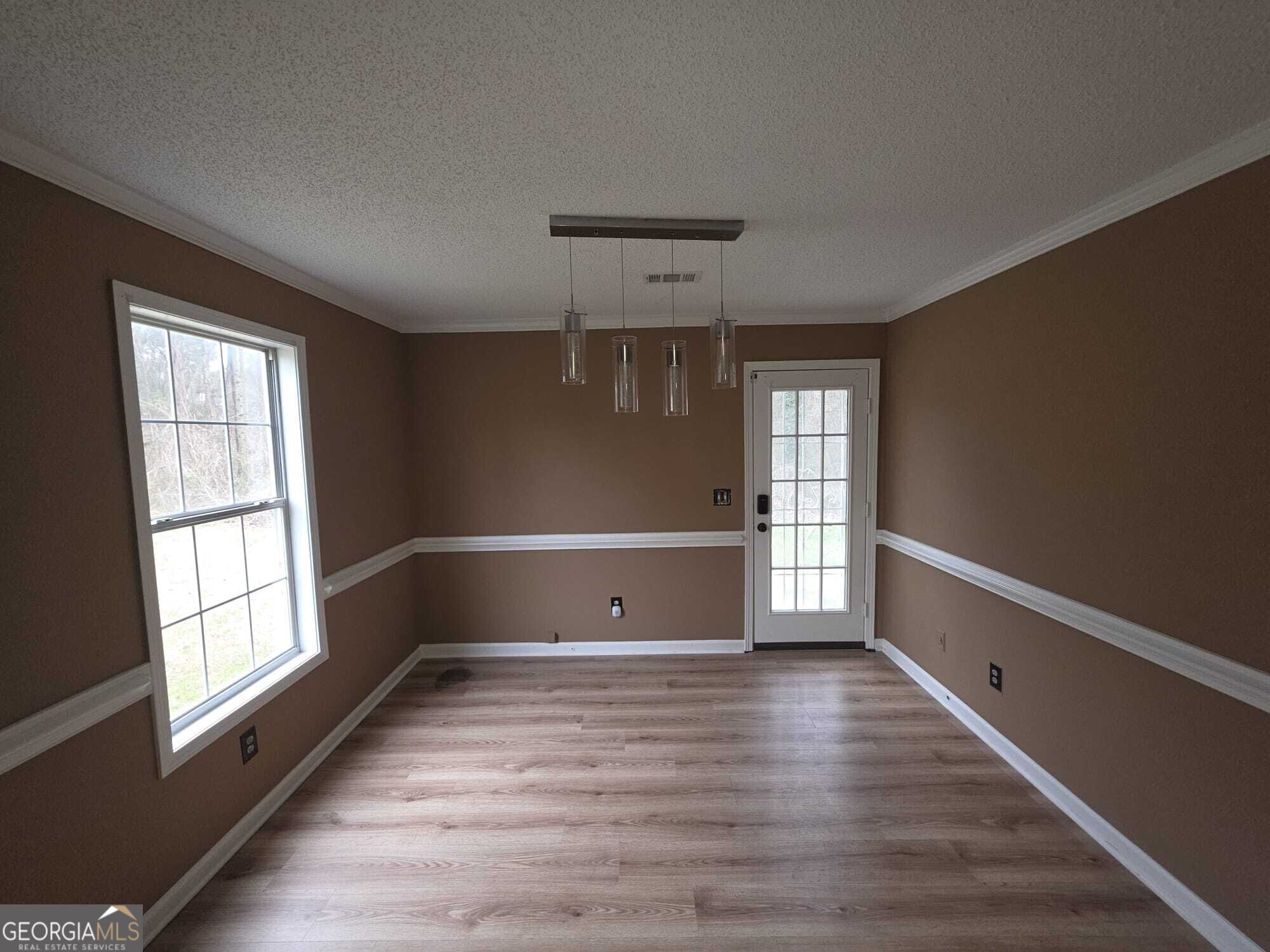 10282 Common Crossing Property Photo 3