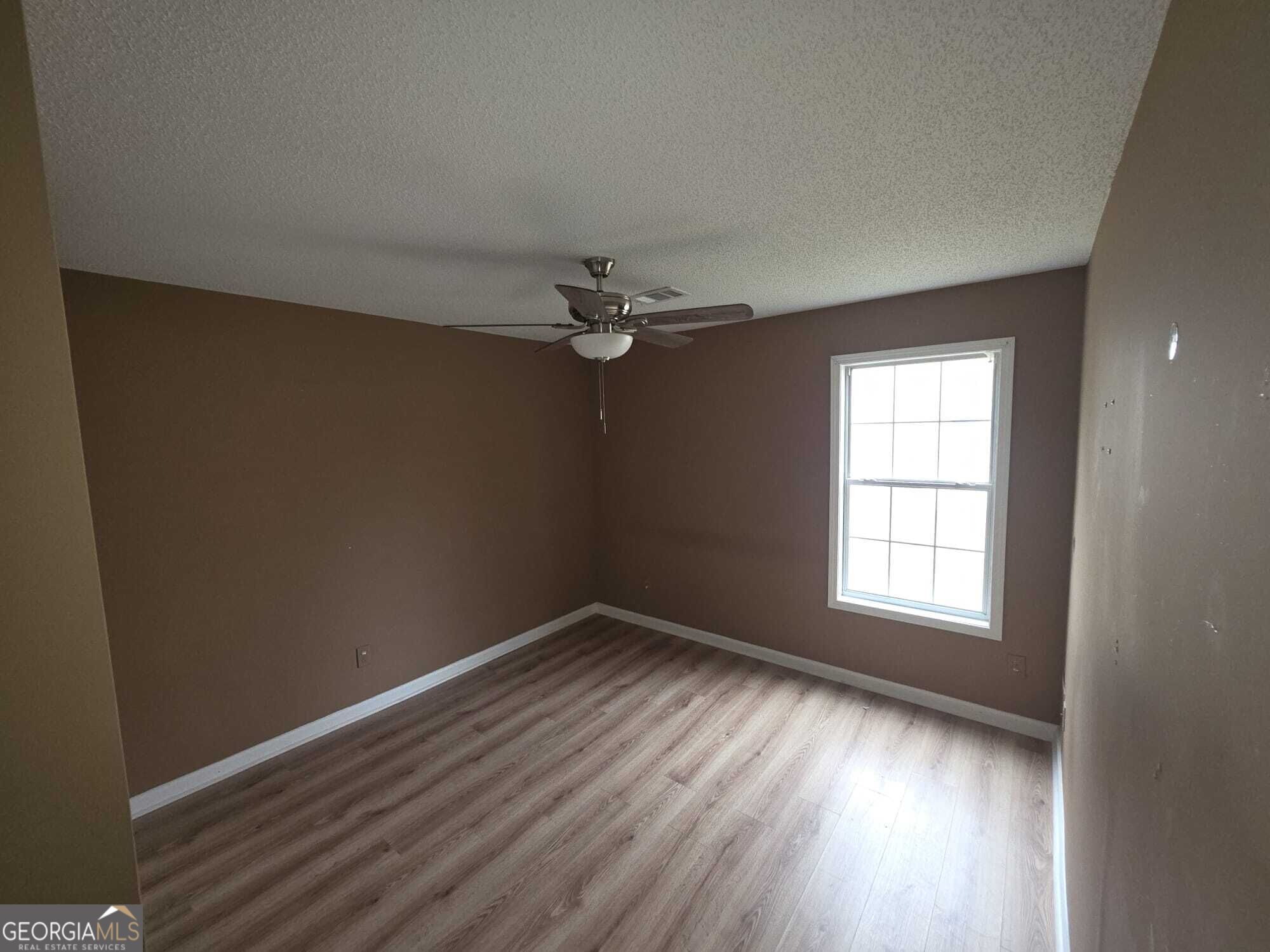 10282 Common Crossing Property Photo 6