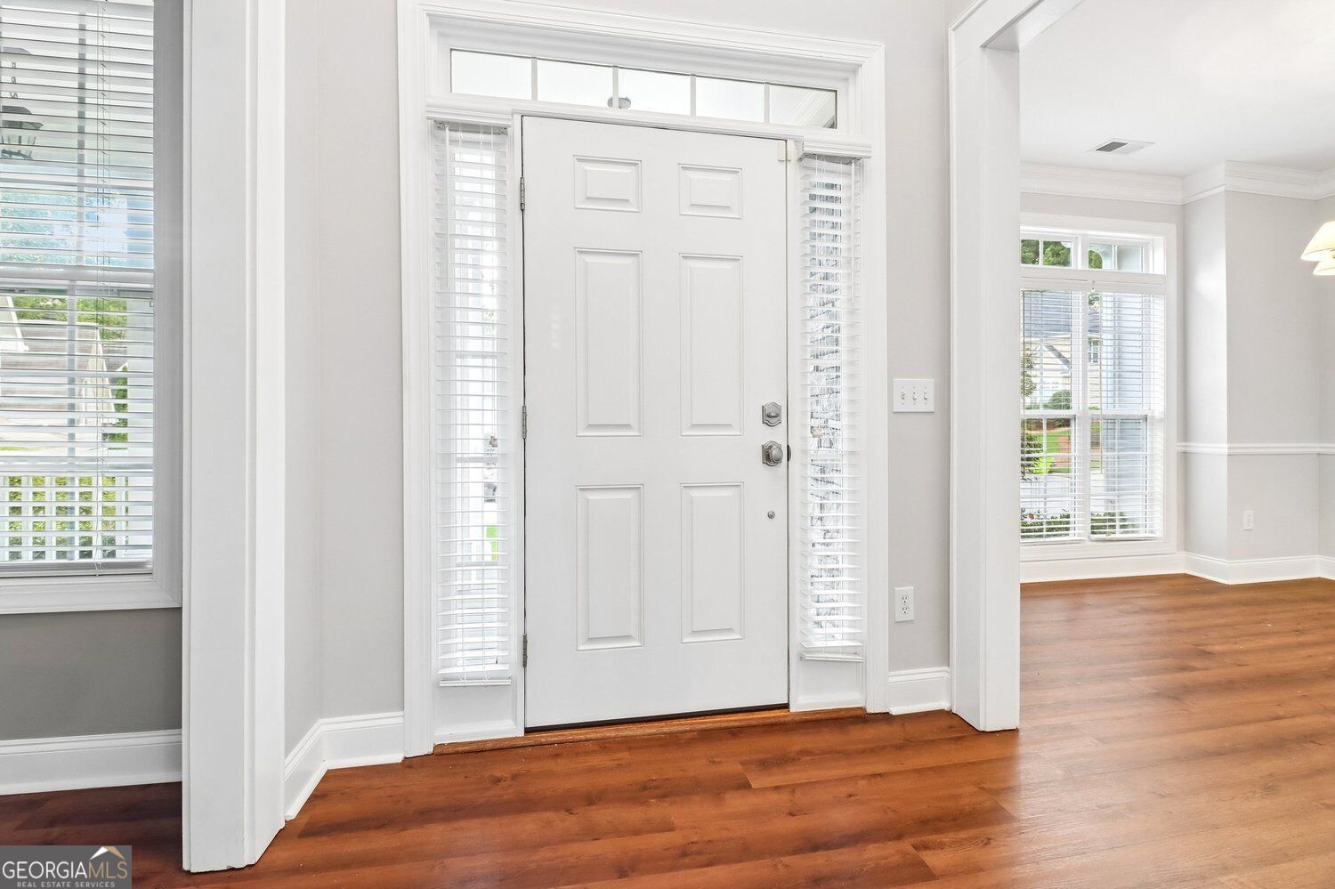 5751 Vinings Place Court Se Property Photo 9