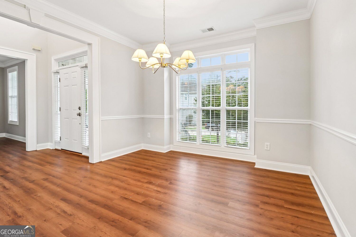 5751 Vinings Place Court Se Property Photo 17