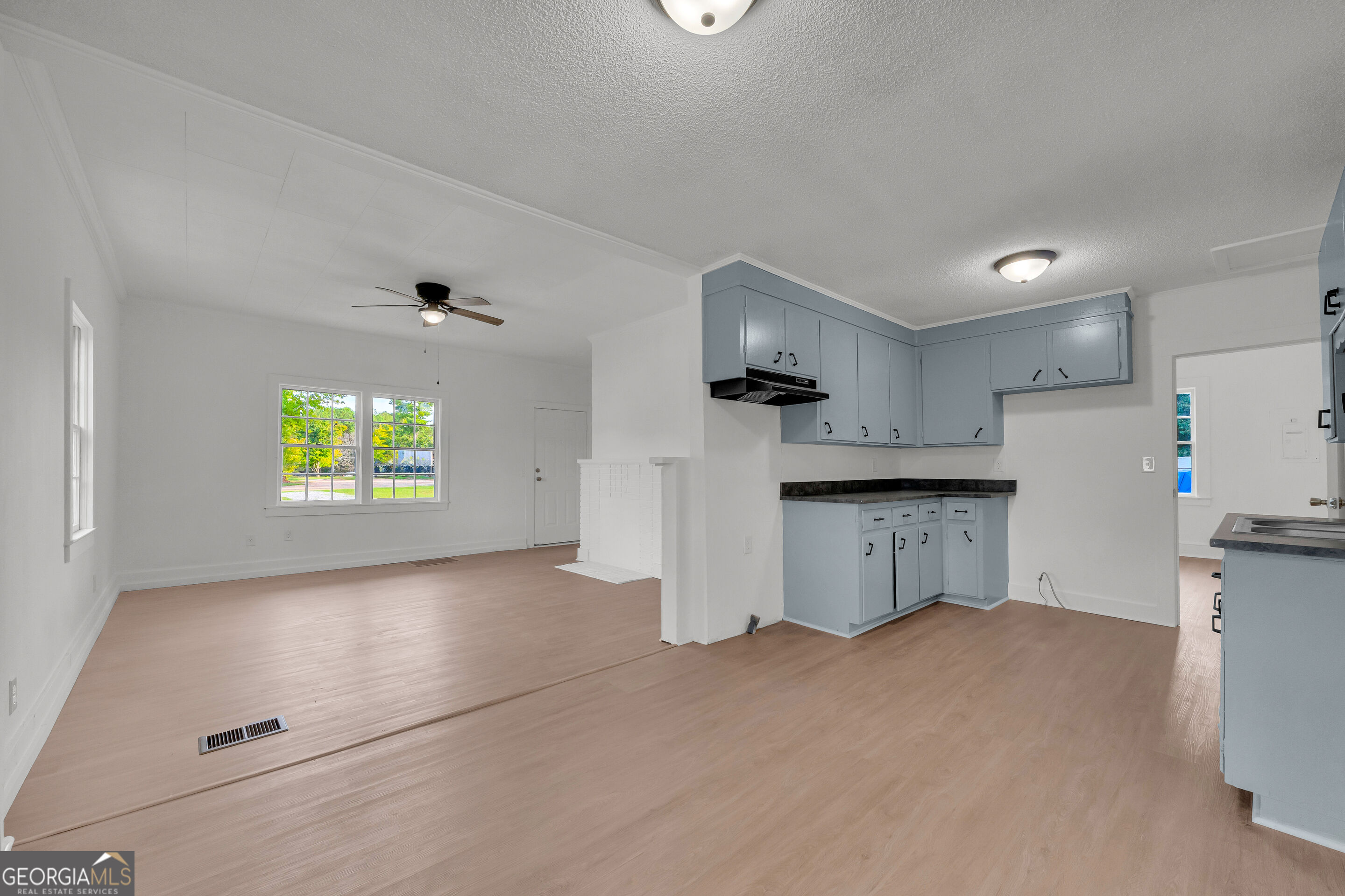91 Sunset Drive Property Photo 16