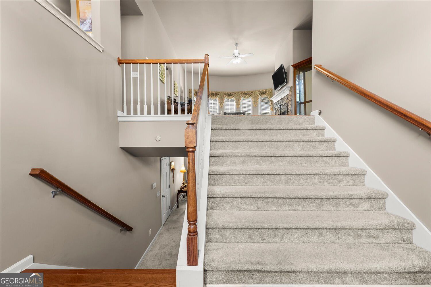 1444 Jefferson Walk Circle Property Photo 3