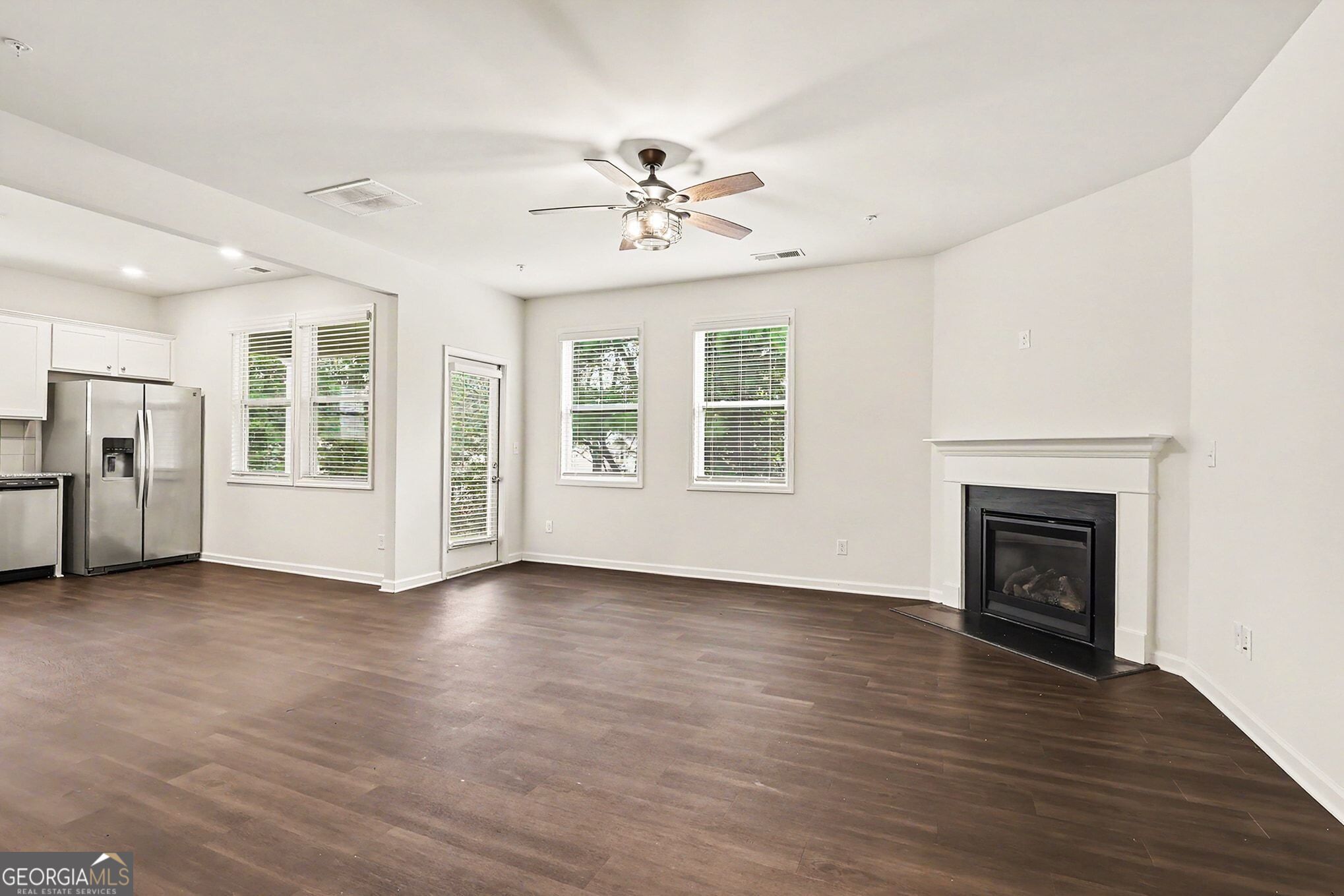 7206 Brigidoon Rose Property Photo 6