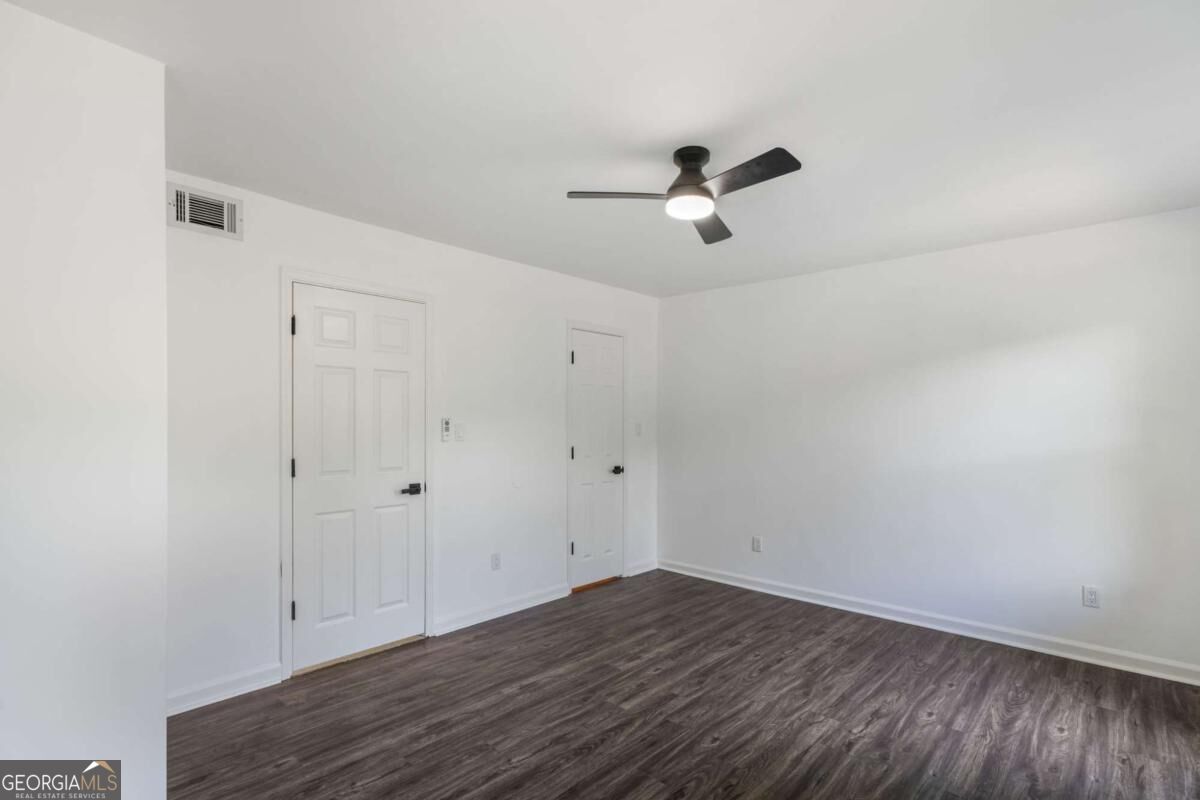 2176 Wellington Circle Property Photo 16
