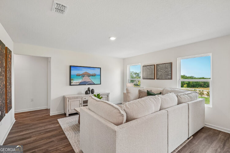 224 Landing Boulevard Property Photo 7