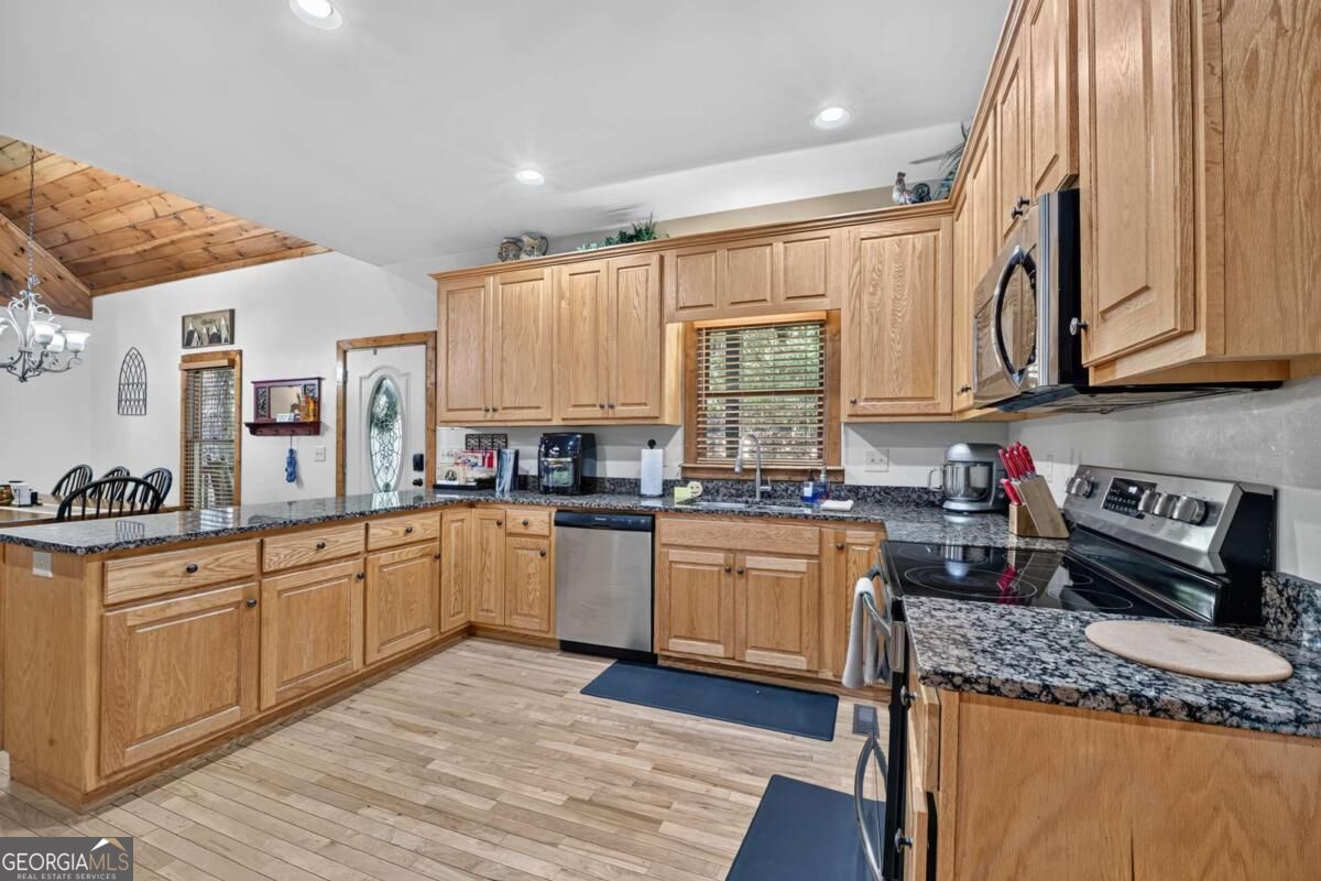 1503 Garnet Drive Property Photo 15