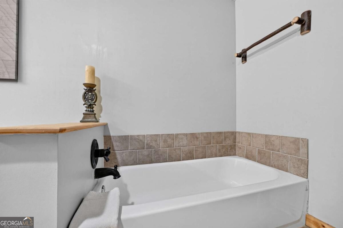 1503 Garnet Drive Property Photo 24