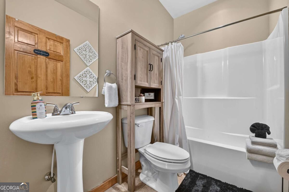 1503 Garnet Drive Property Photo 27