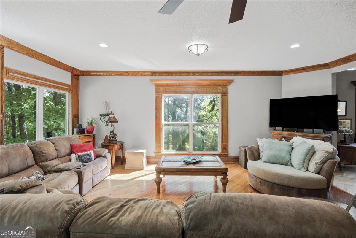 42 Lumpkin Road Property Photo 8