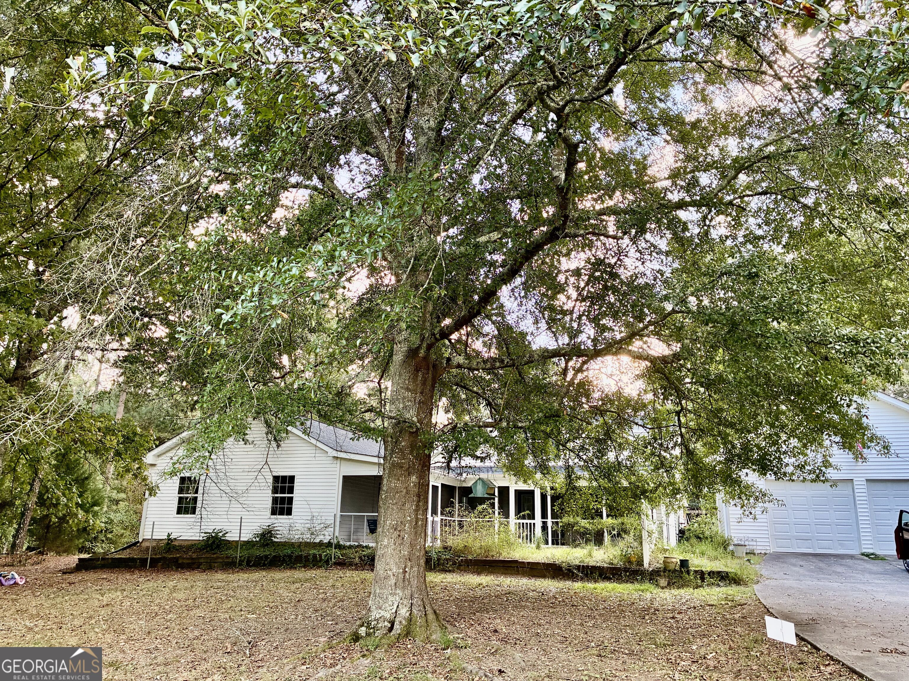145 Kellett Road Ne Property Photo 3