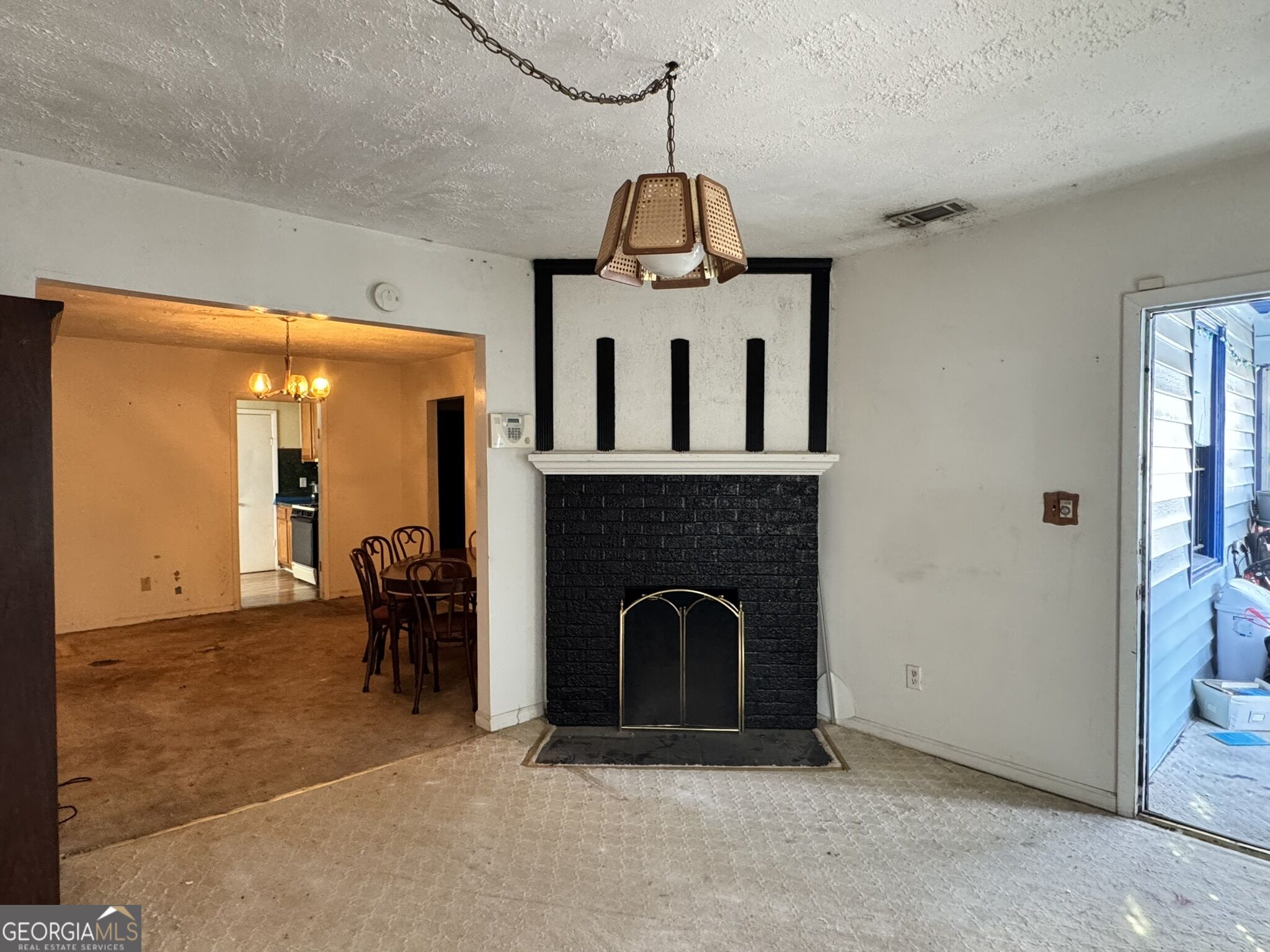 1920 Hallman Street Ne Property Photo 6