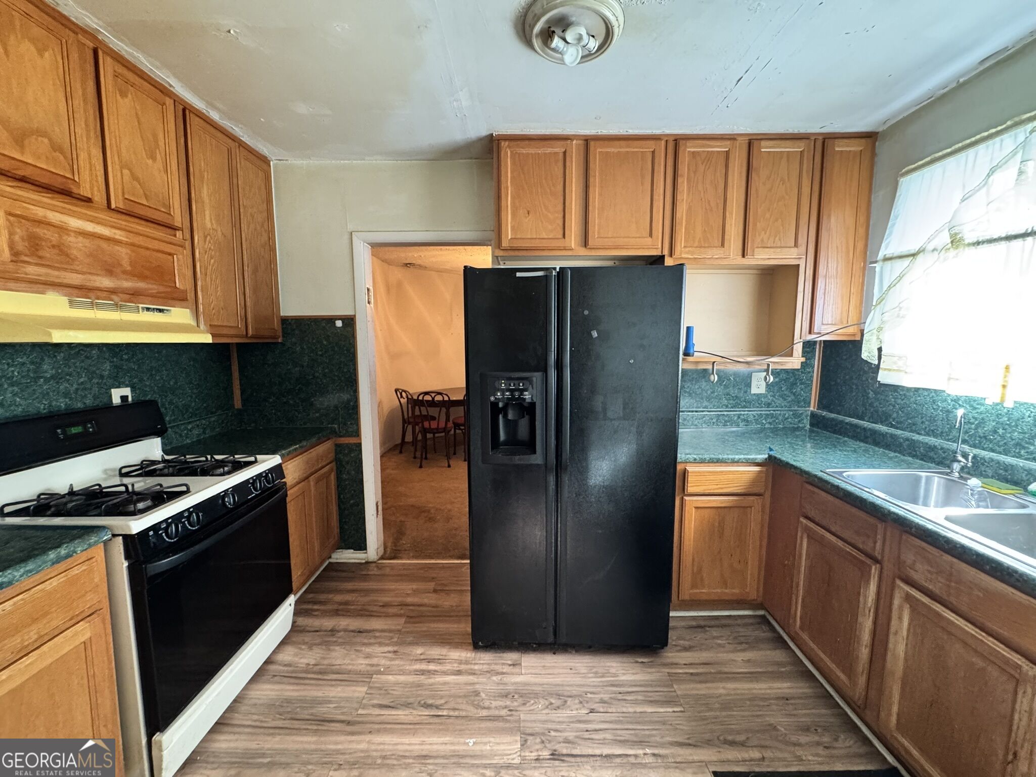 1920 Hallman Street Ne Property Photo 8
