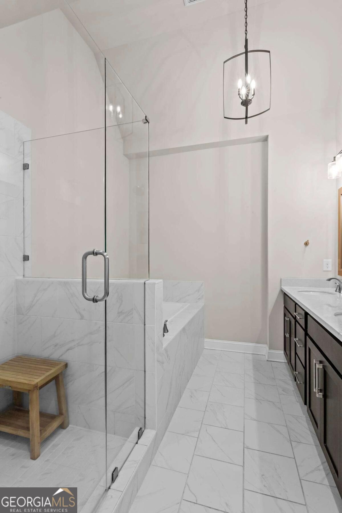 1402 Wisteria Wall Drive Property Photo 22
