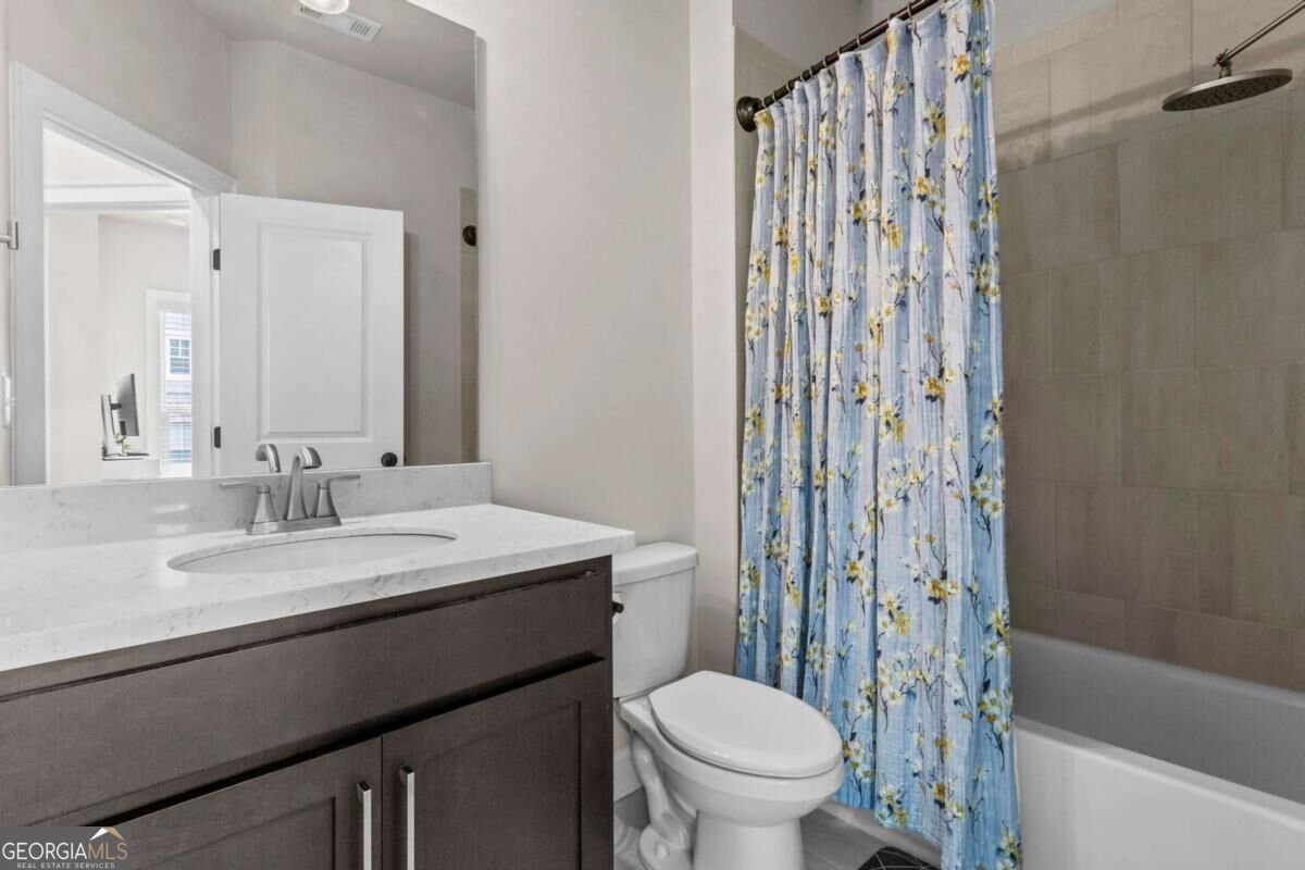 1402 Wisteria Wall Drive Property Photo 28