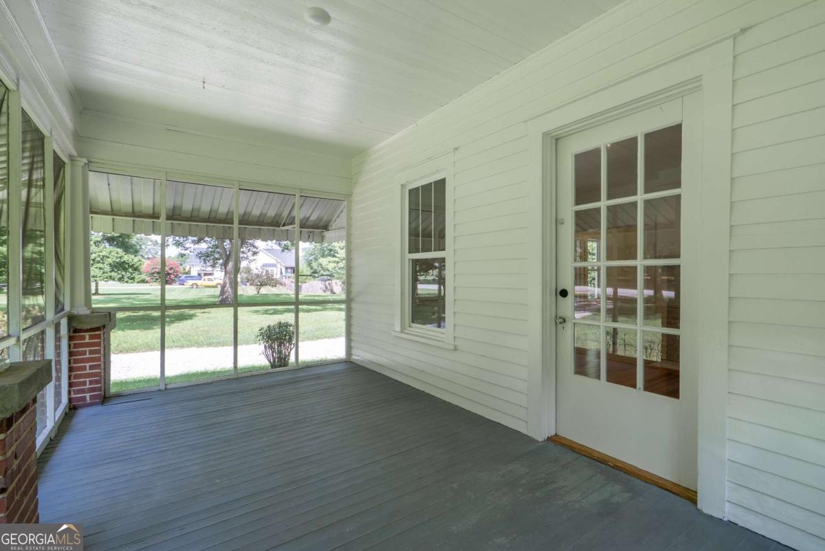 5380 Guthrie Road Property Photo 7