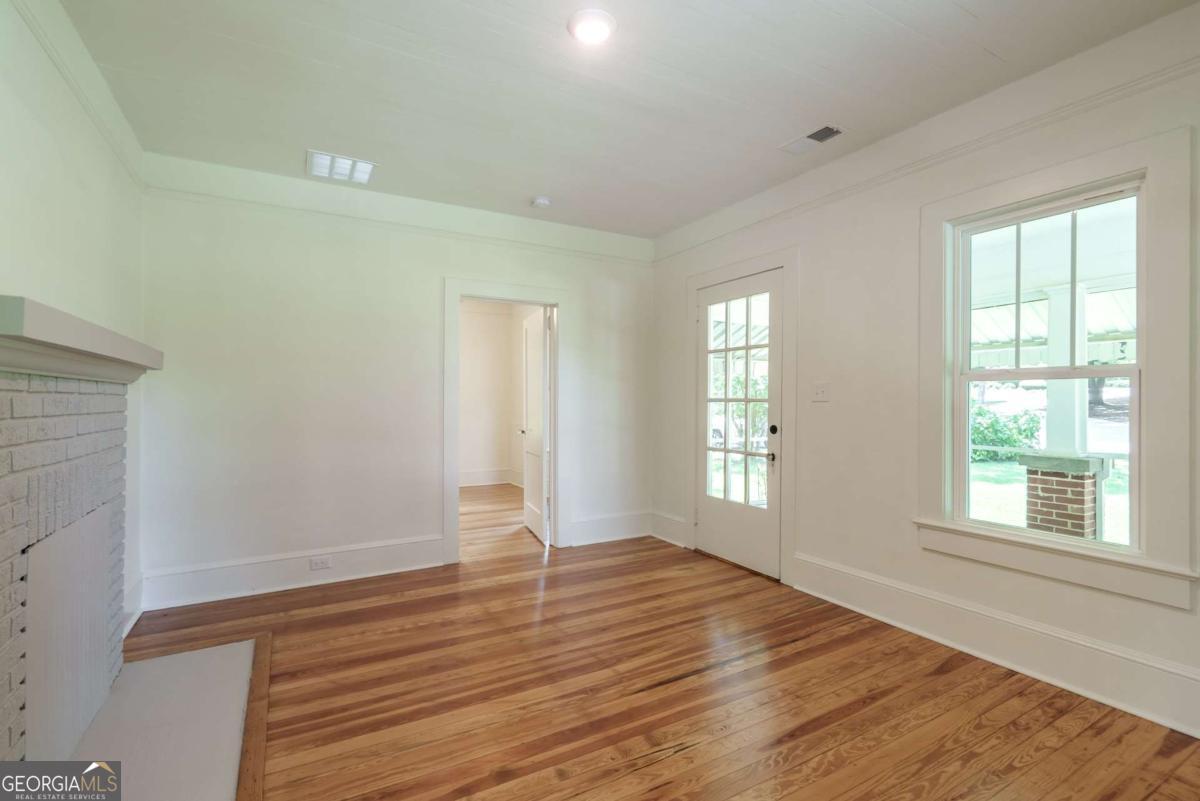 5380 Guthrie Road Property Photo 9