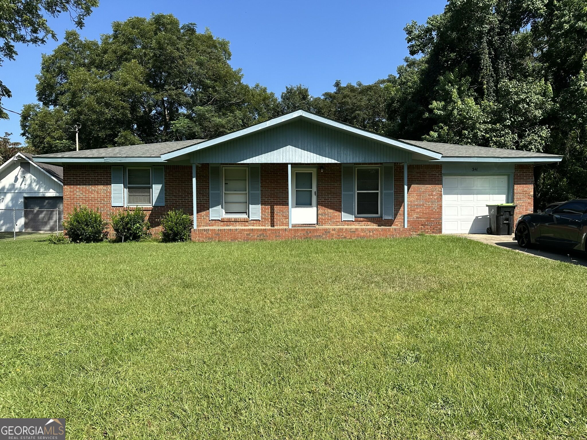 341 Mike Street Property Photo 1