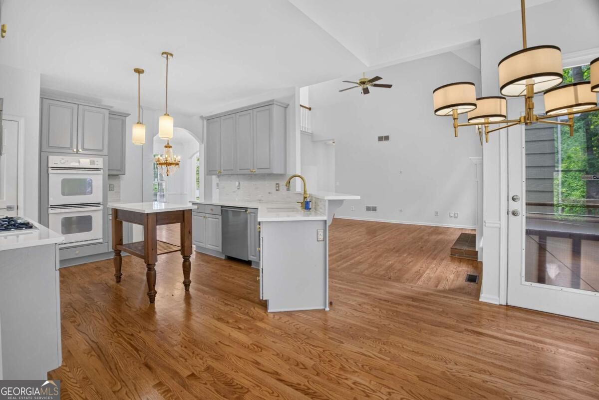 108 Vine Creek Place Property Photo 17
