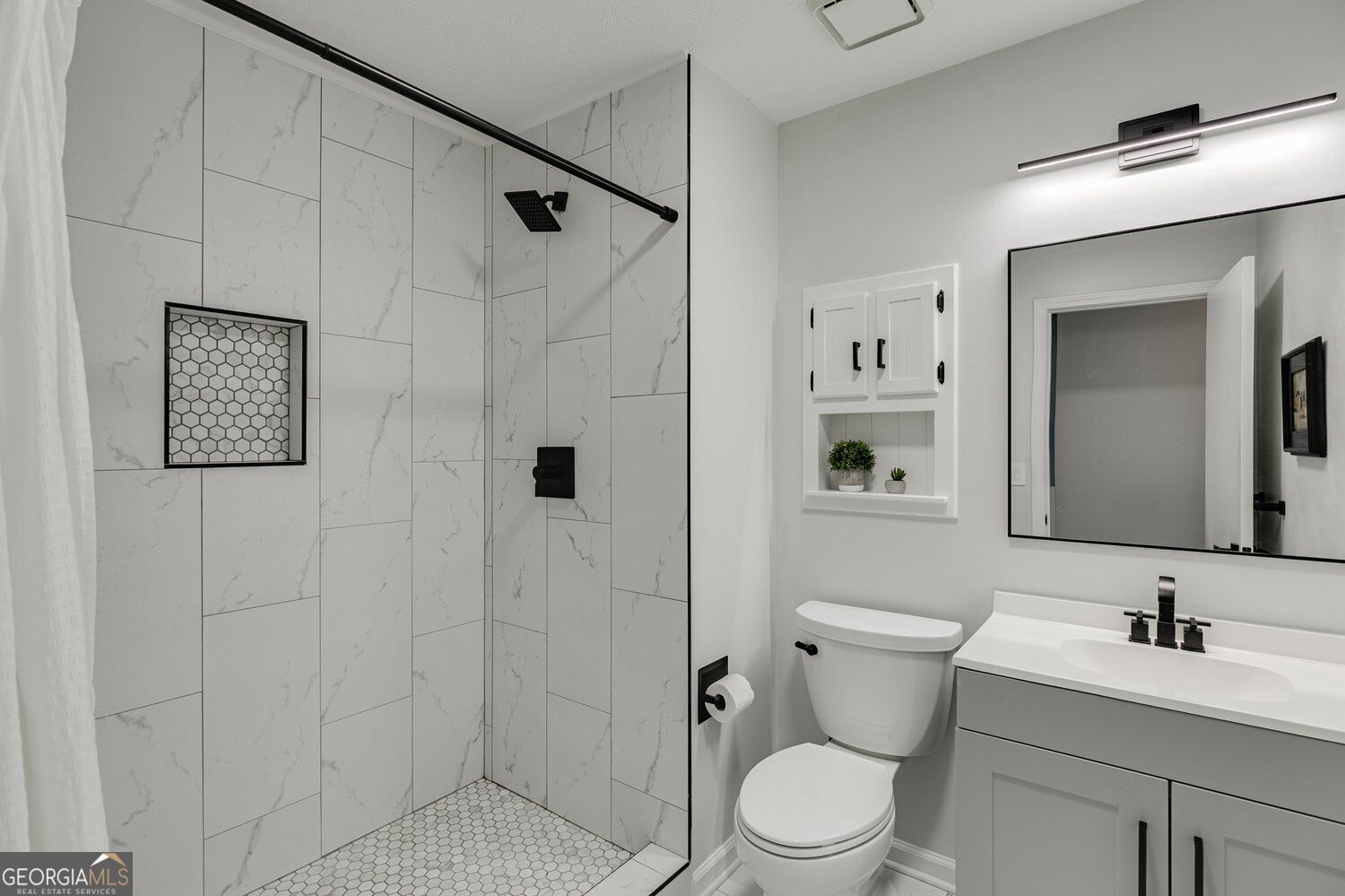 3811 Old Bridge Way Property Photo 31