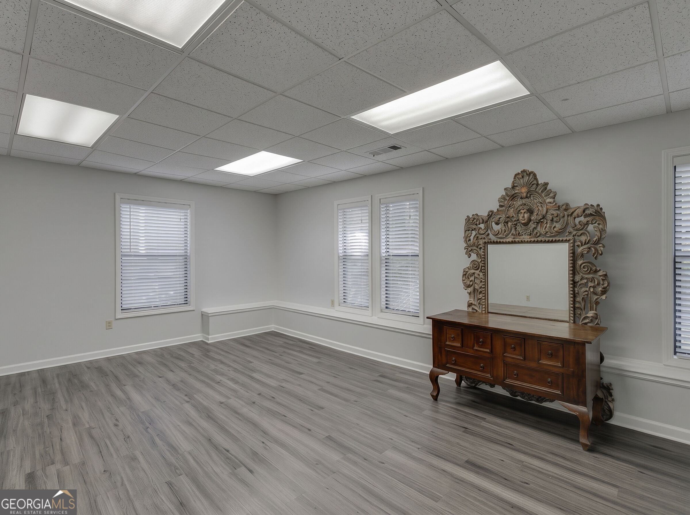 3811 Old Bridge Way Property Photo 35