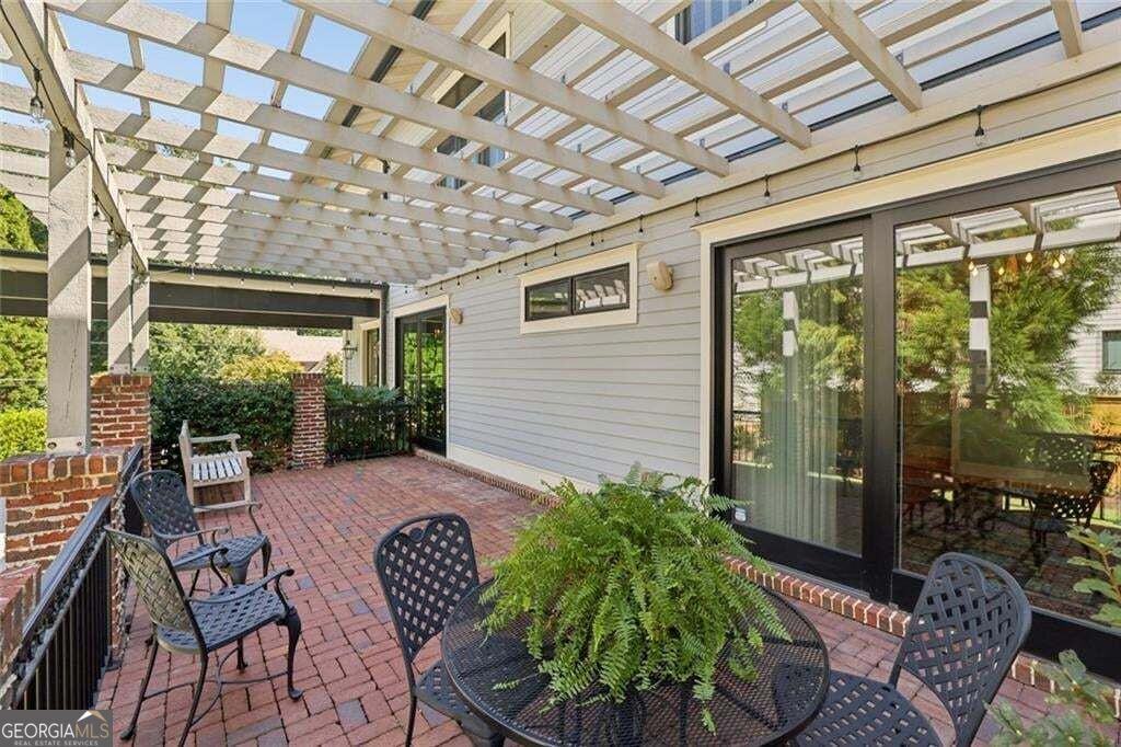 2706 Winding Lane Ne Property Photo 8