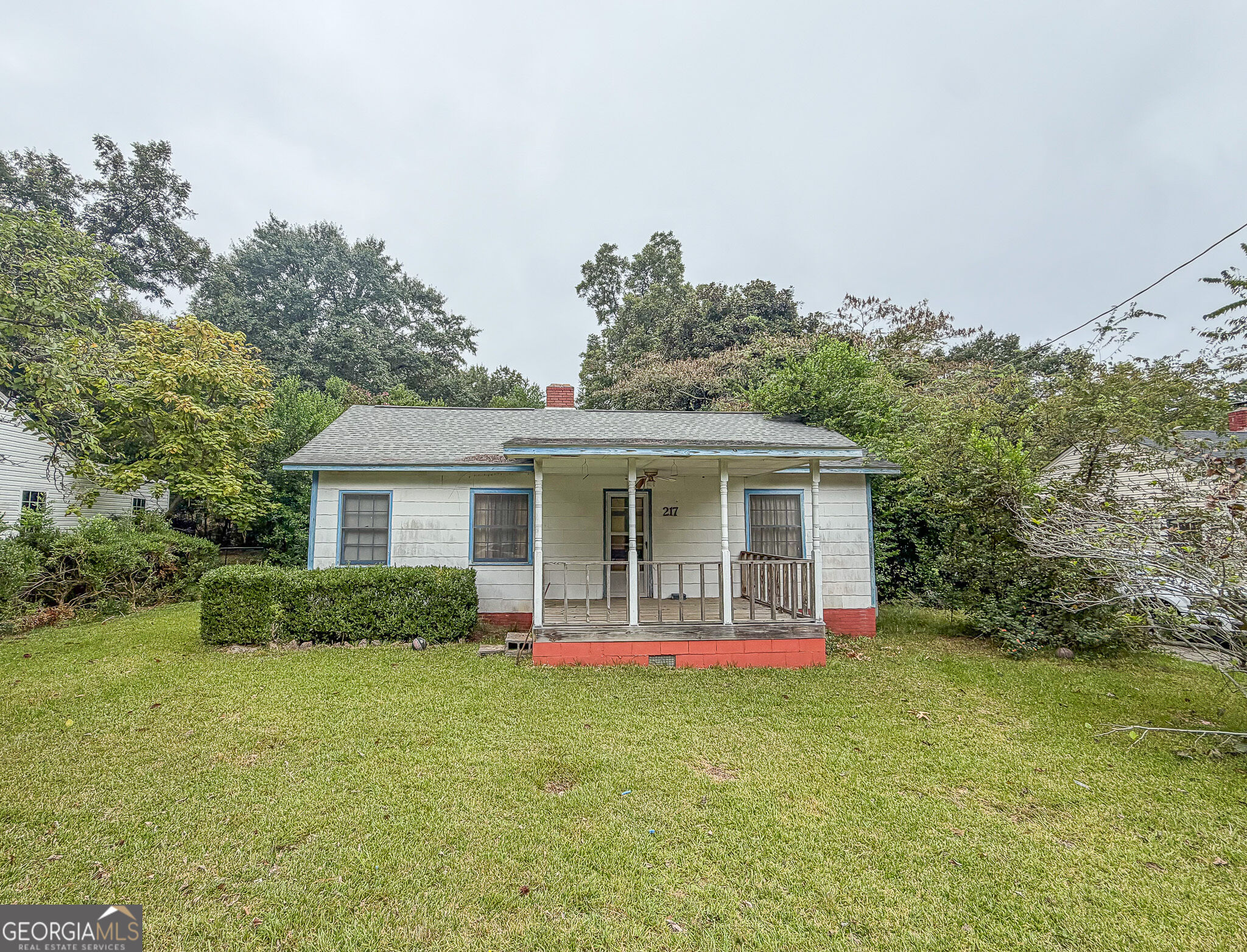 217 Arnold Boulevard Property Photo 2