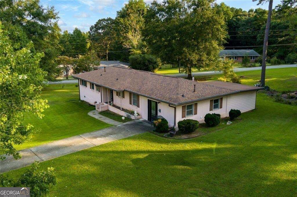 1237 Chapel Drive Property Photo 1