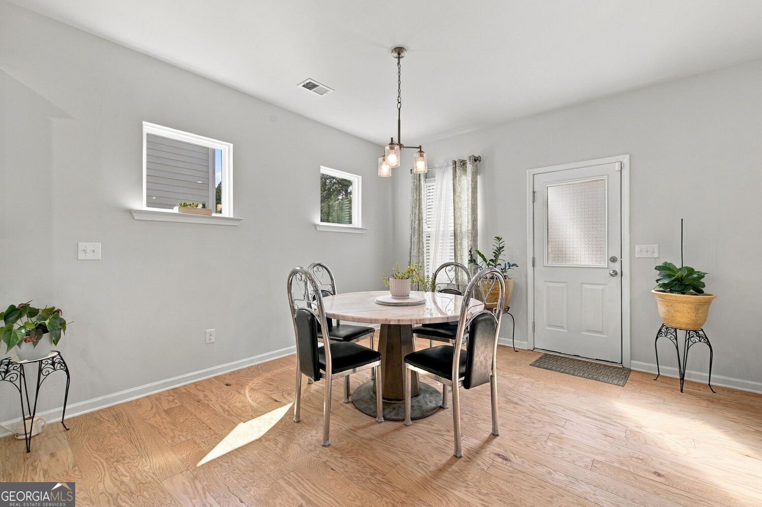137 Poppy Street Property Photo 12