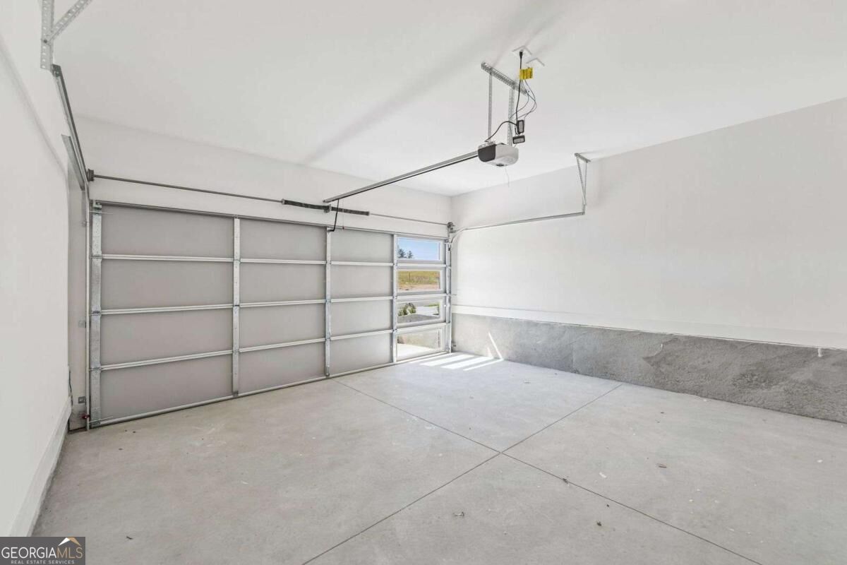 226 Foxtrot Avenue Property Photo 31