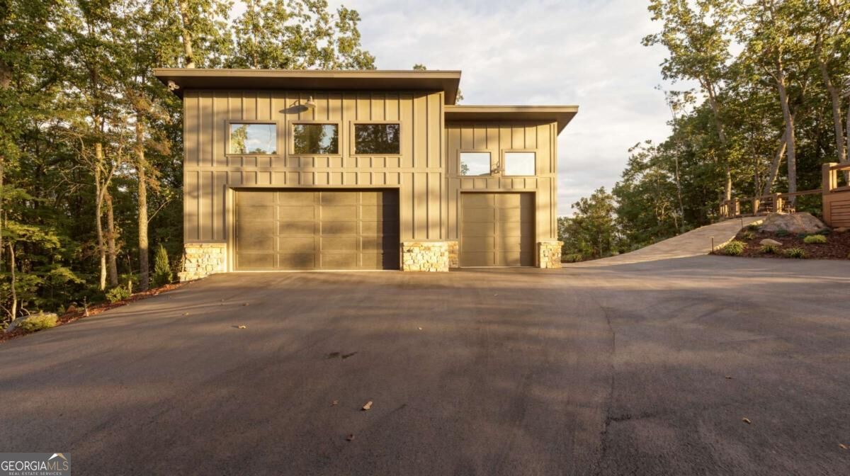 633 Wilderness Way Property Photo 32