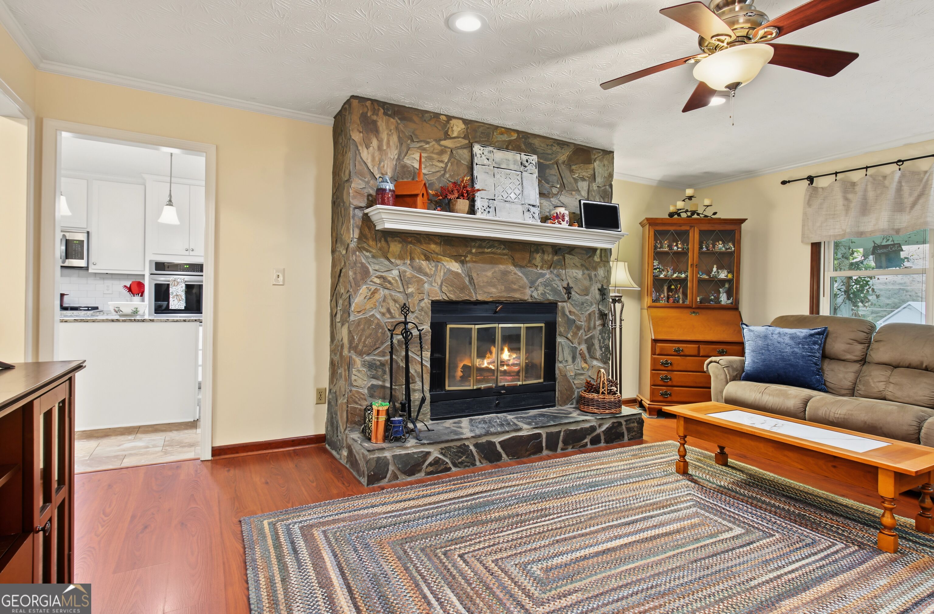 100 Hillside Drive Property Photo 22