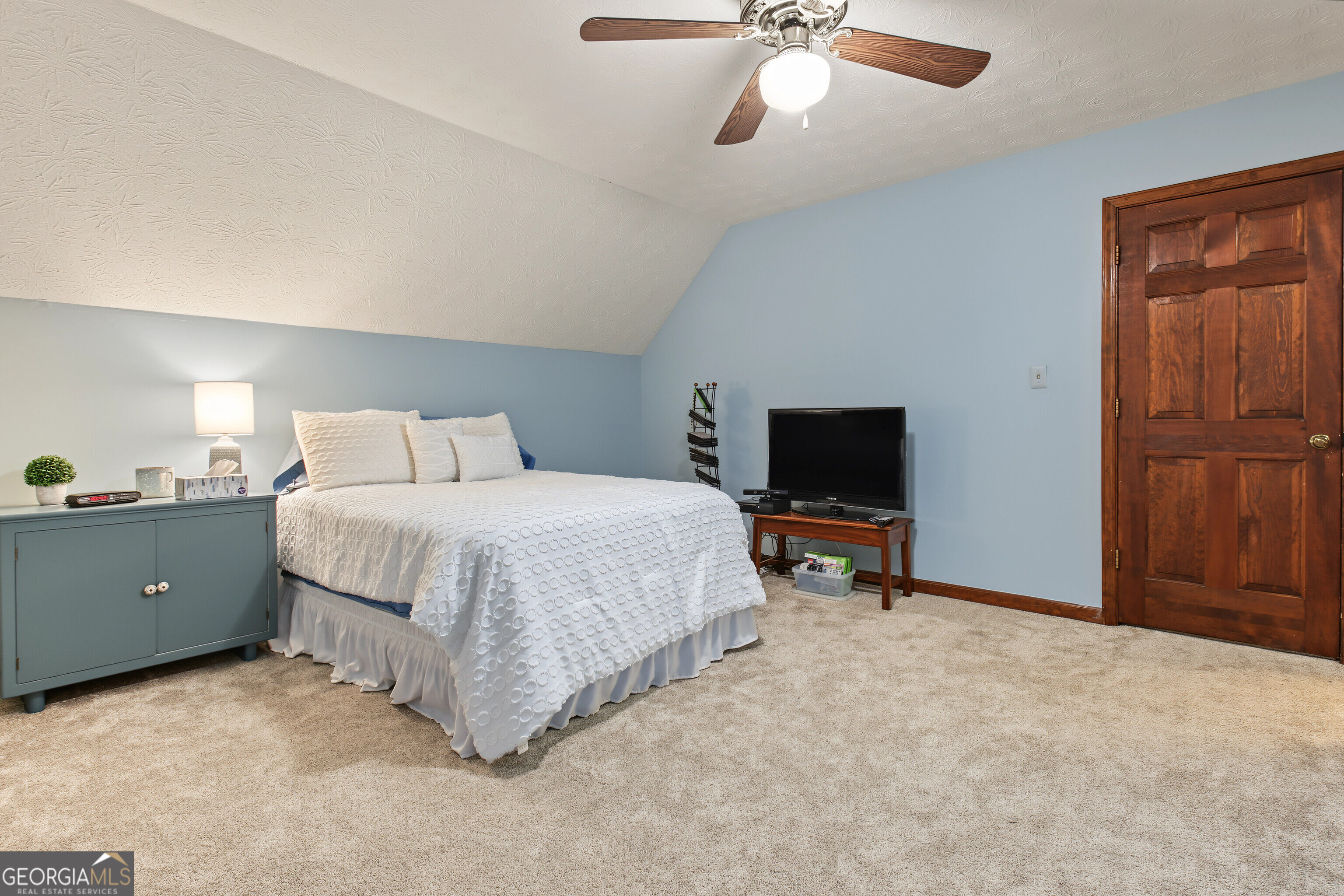 100 Hillside Drive Property Photo 58