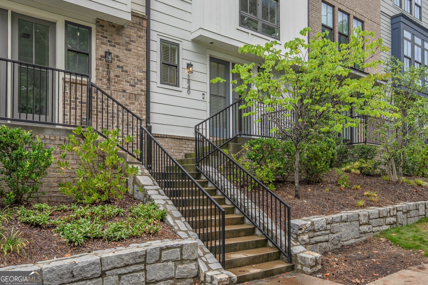 1840 Gotham Lane Ne Property Photo 2