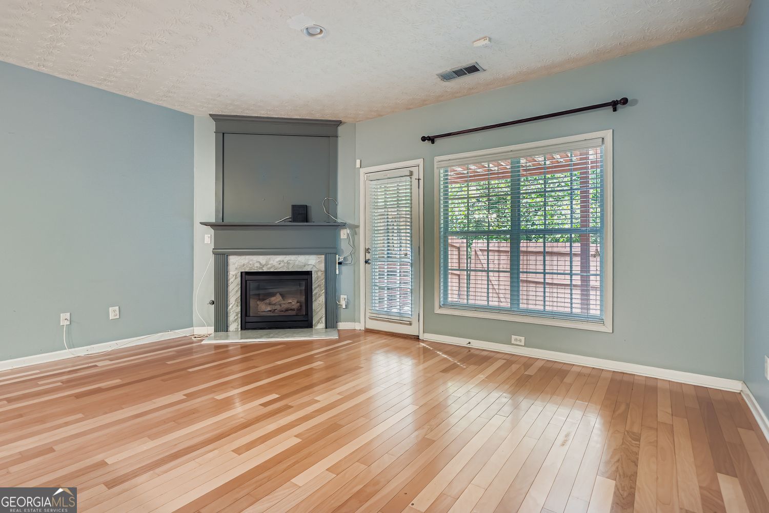 788 Brookside Parc Lane Property Photo 2