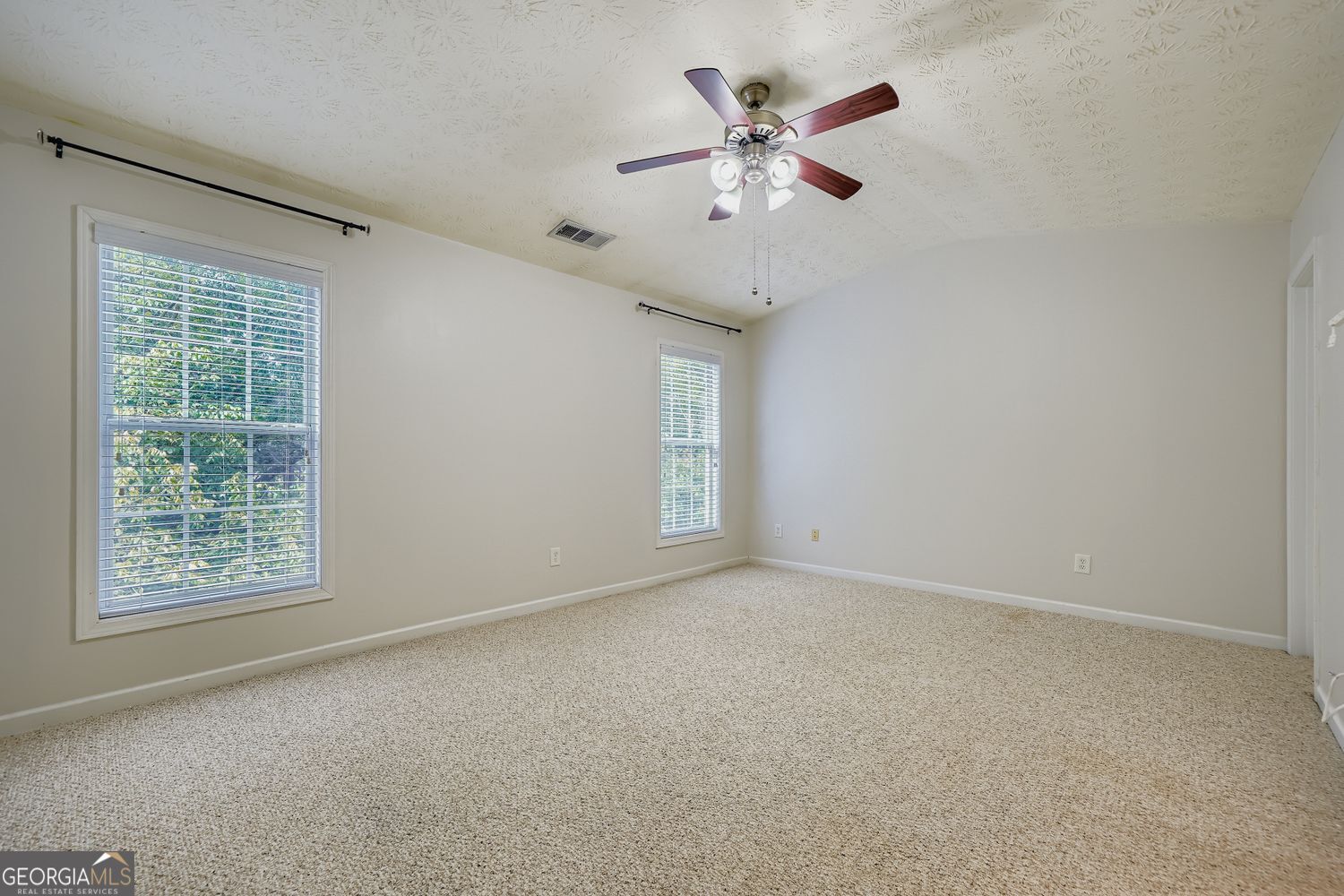 788 Brookside Parc Lane Property Photo 5