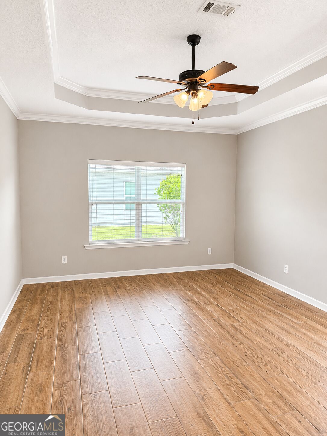 125 Gary Circle Property Photo 2