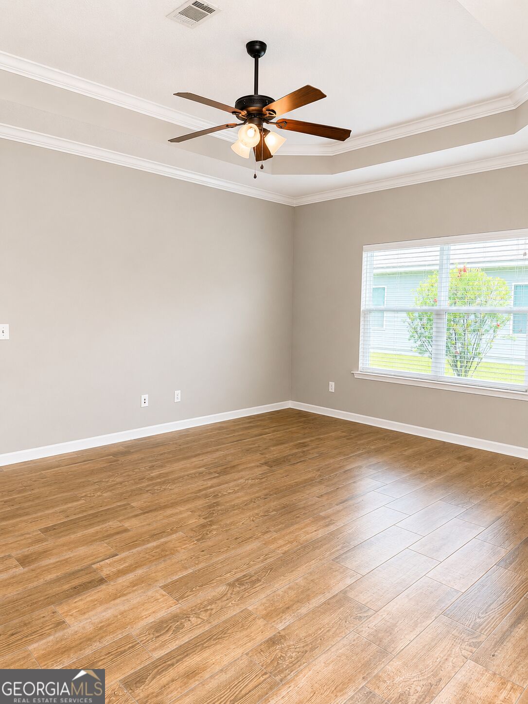 125 Gary Circle Property Photo 8