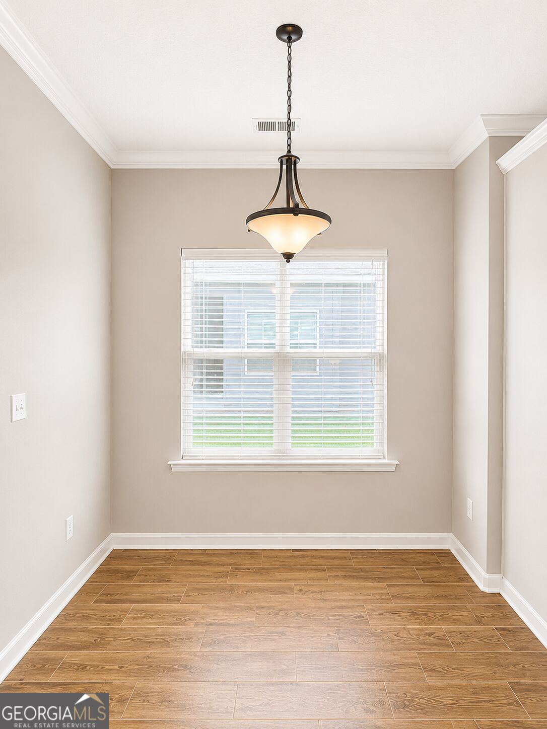 125 Gary Circle Property Photo 10