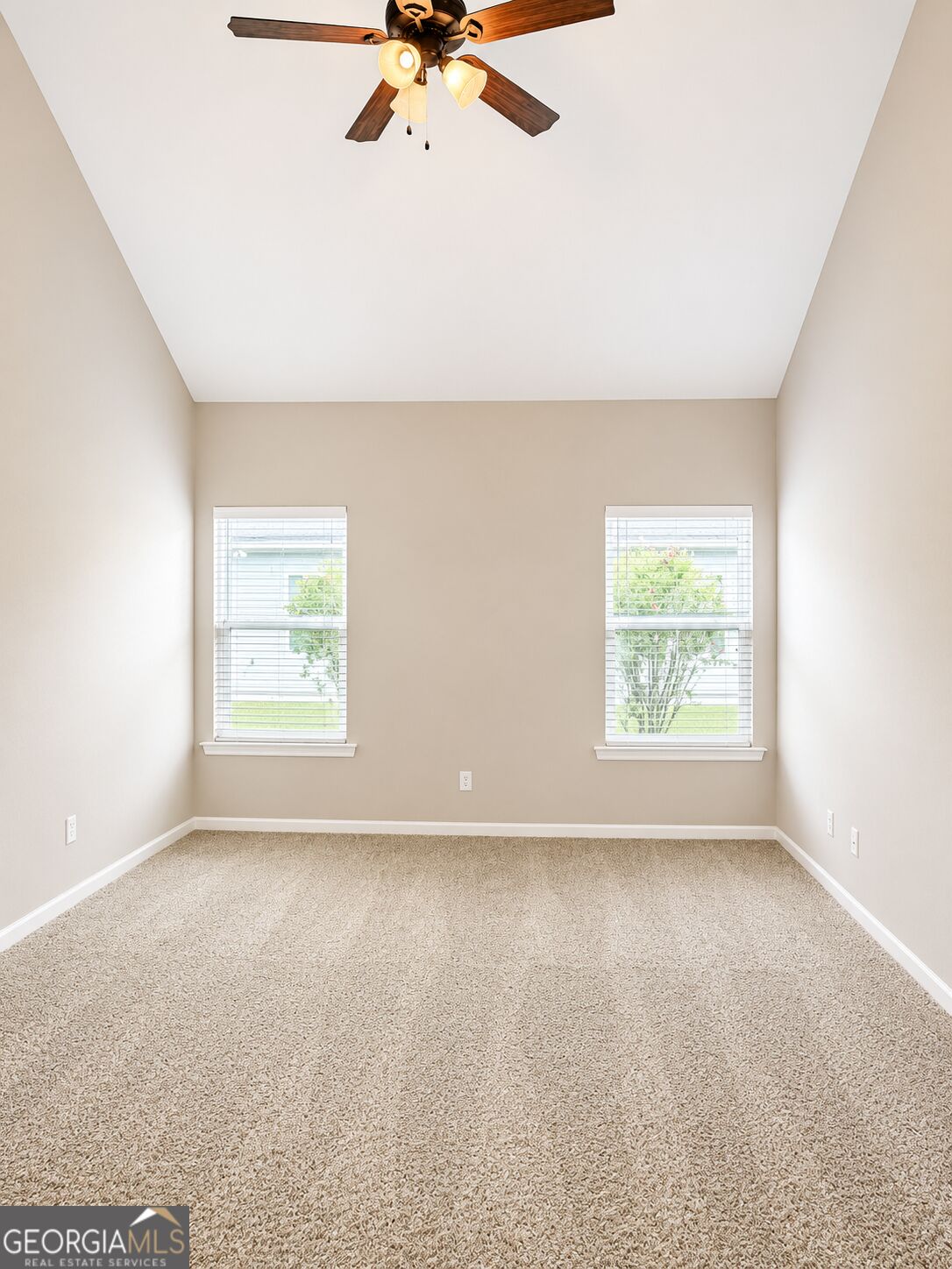 125 Gary Circle Property Photo 11