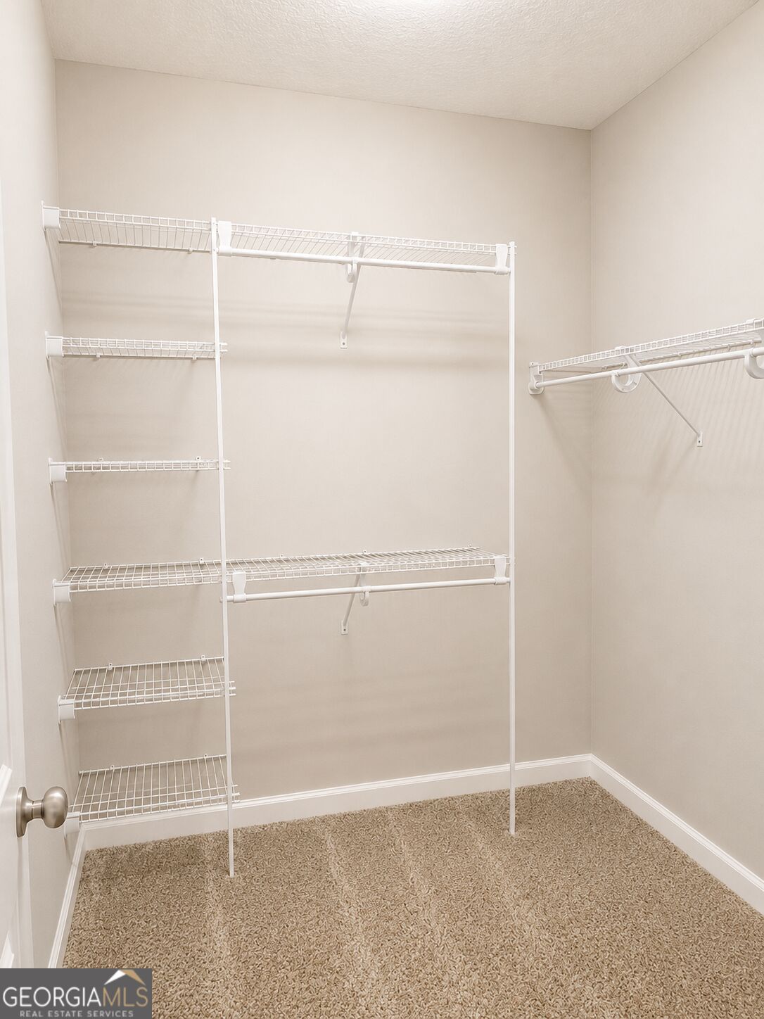 125 Gary Circle Property Photo 13