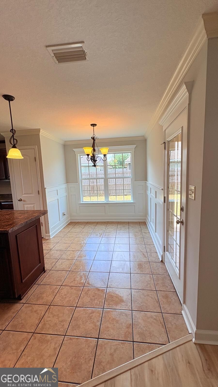 4079 Willow Round Road Property Photo 8