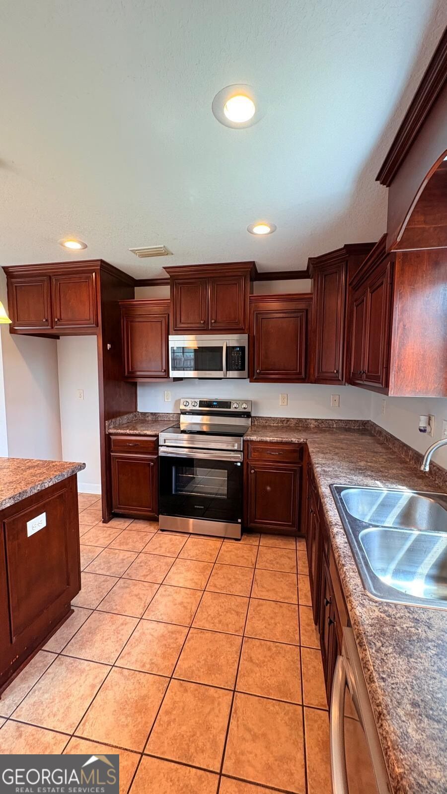 4079 Willow Round Road Property Photo 9