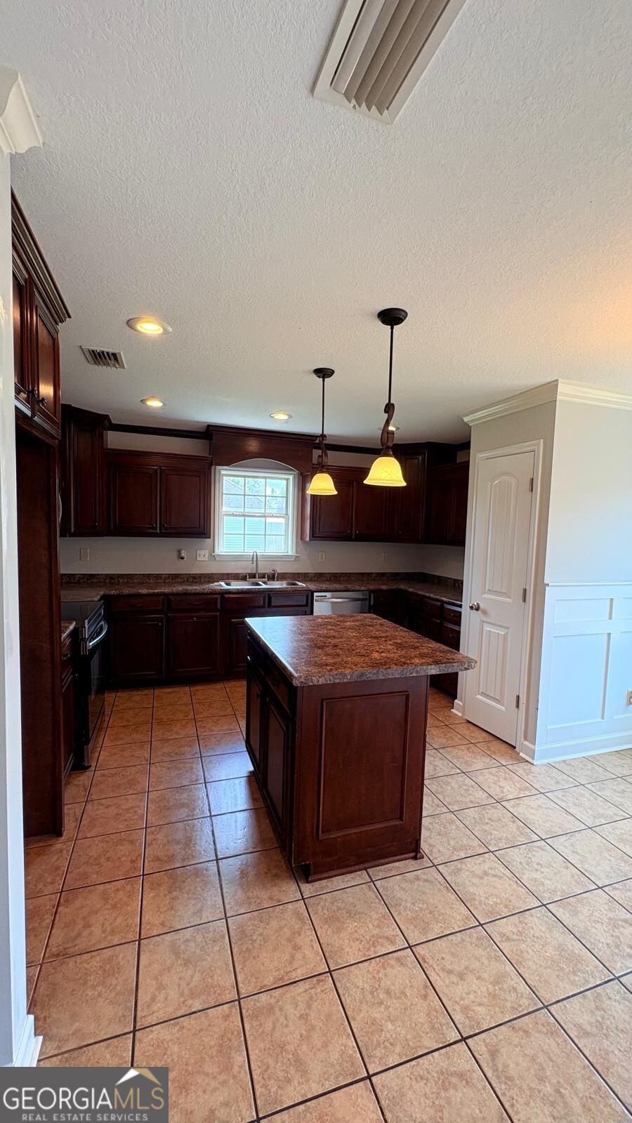 4079 Willow Round Road Property Photo 10