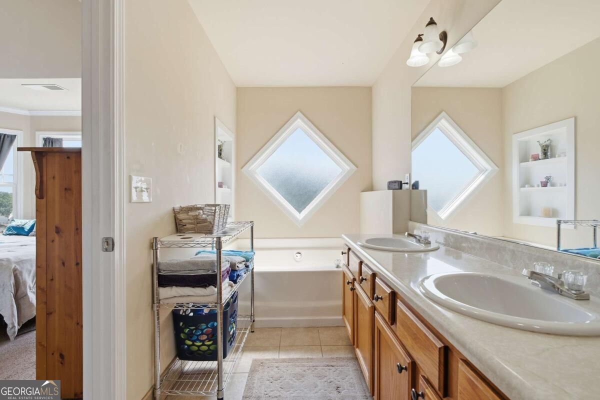 50 Ferguson Drive Property Photo 24