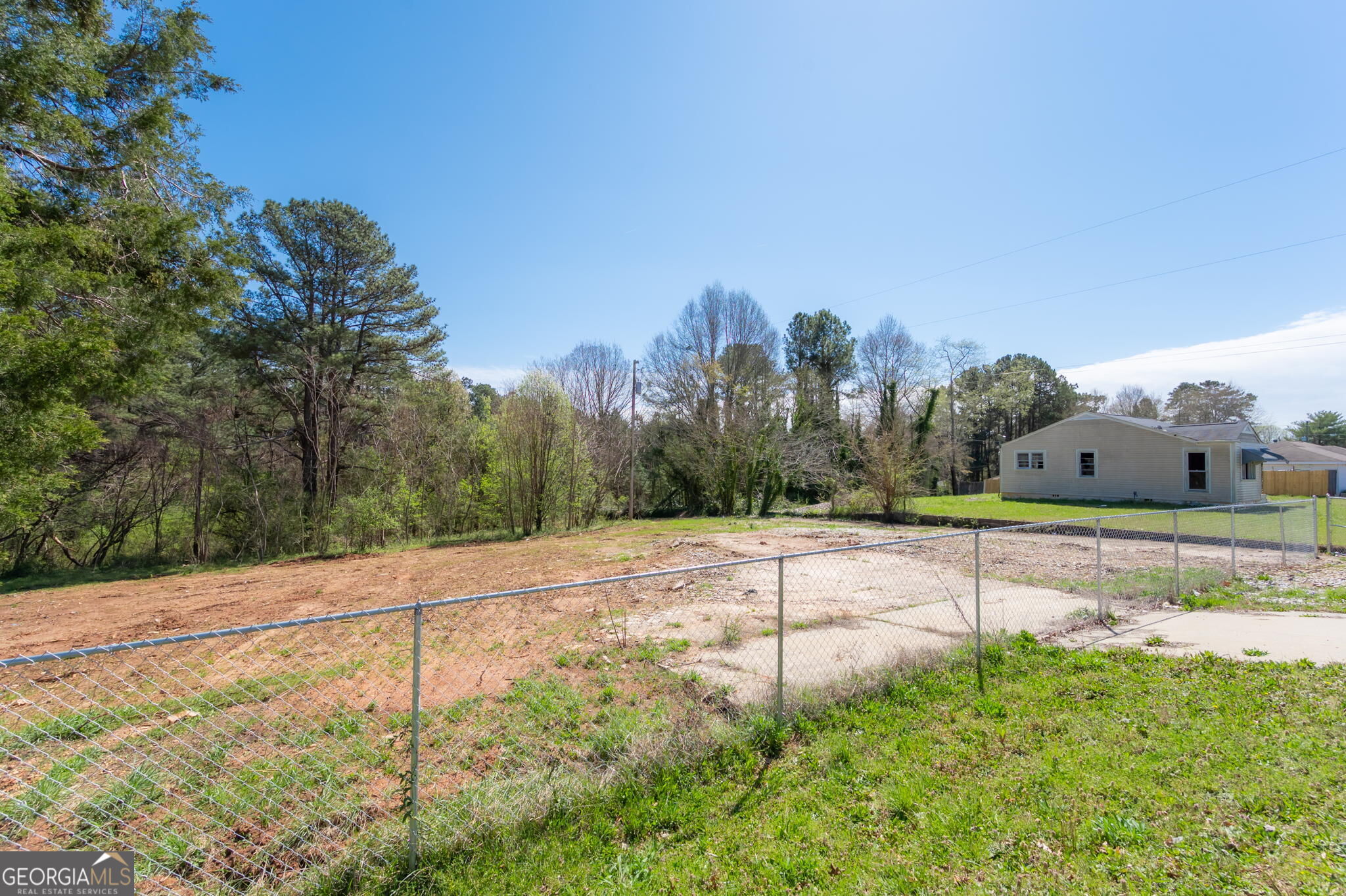 4379 Austell Road Property Photo 9