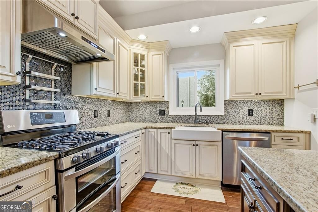 64 Basswood Circle Property Photo 7