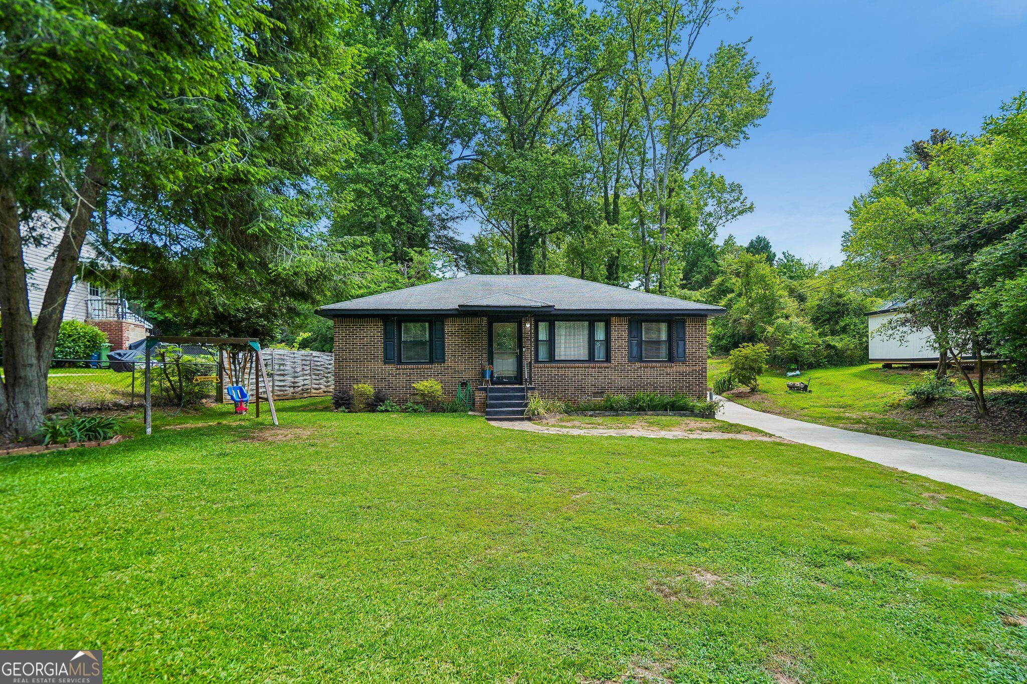 751 Springer Drive Property Photo 2
