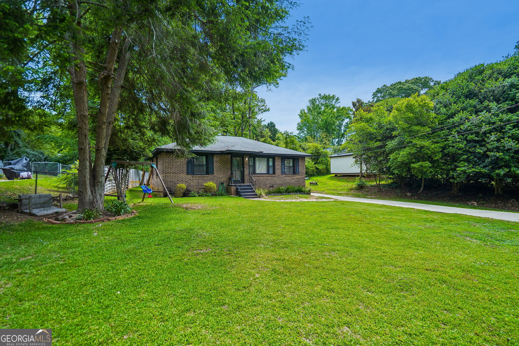 751 Springer Drive Property Photo 4