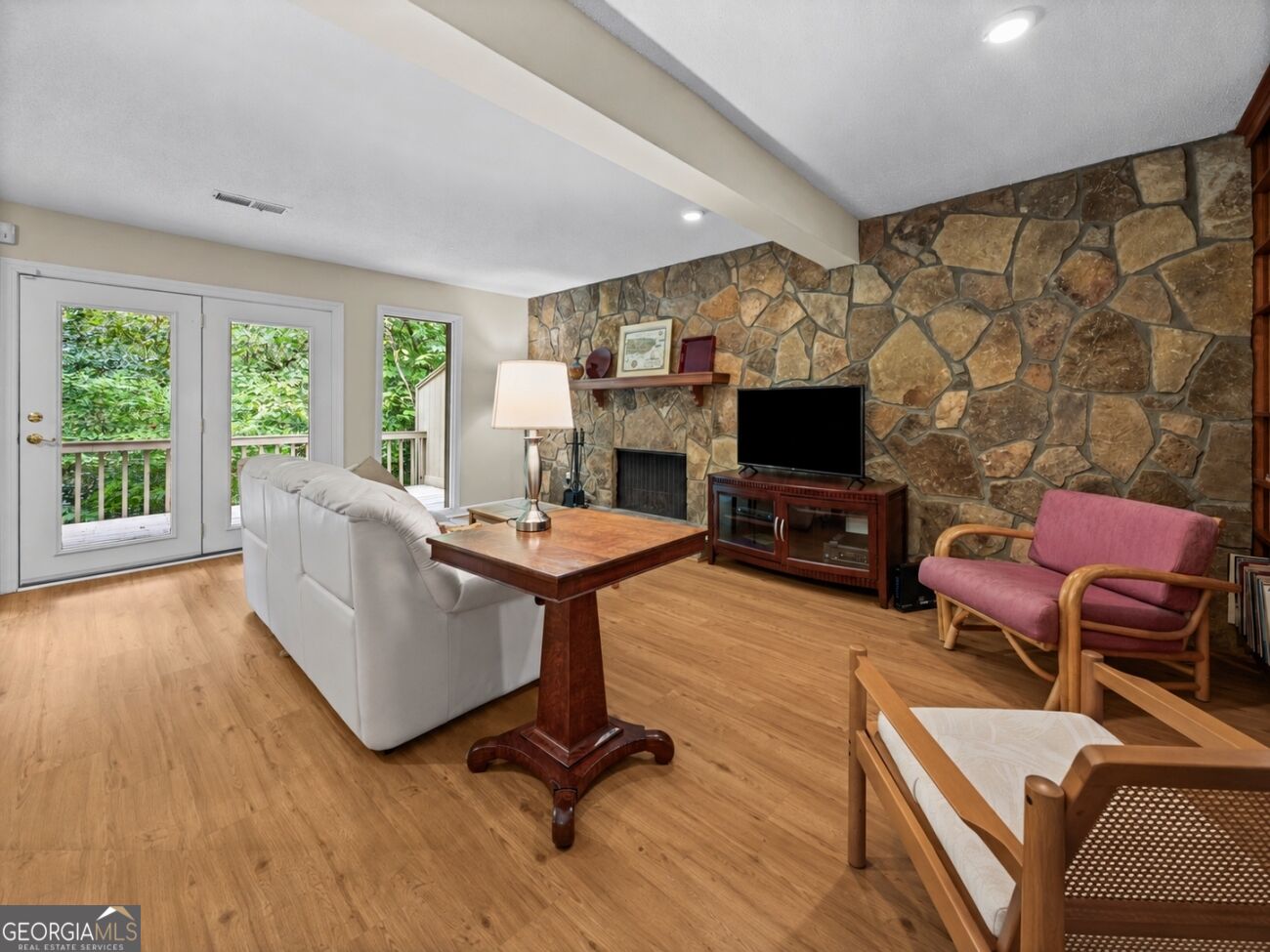 1237 Druid Knoll Drive Ne Property Photo 4